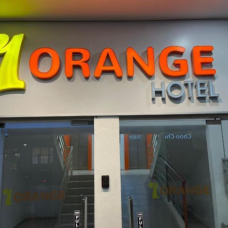 1Orange Hotel Sri Petaling Kuala Lumpur Exteriör bild
