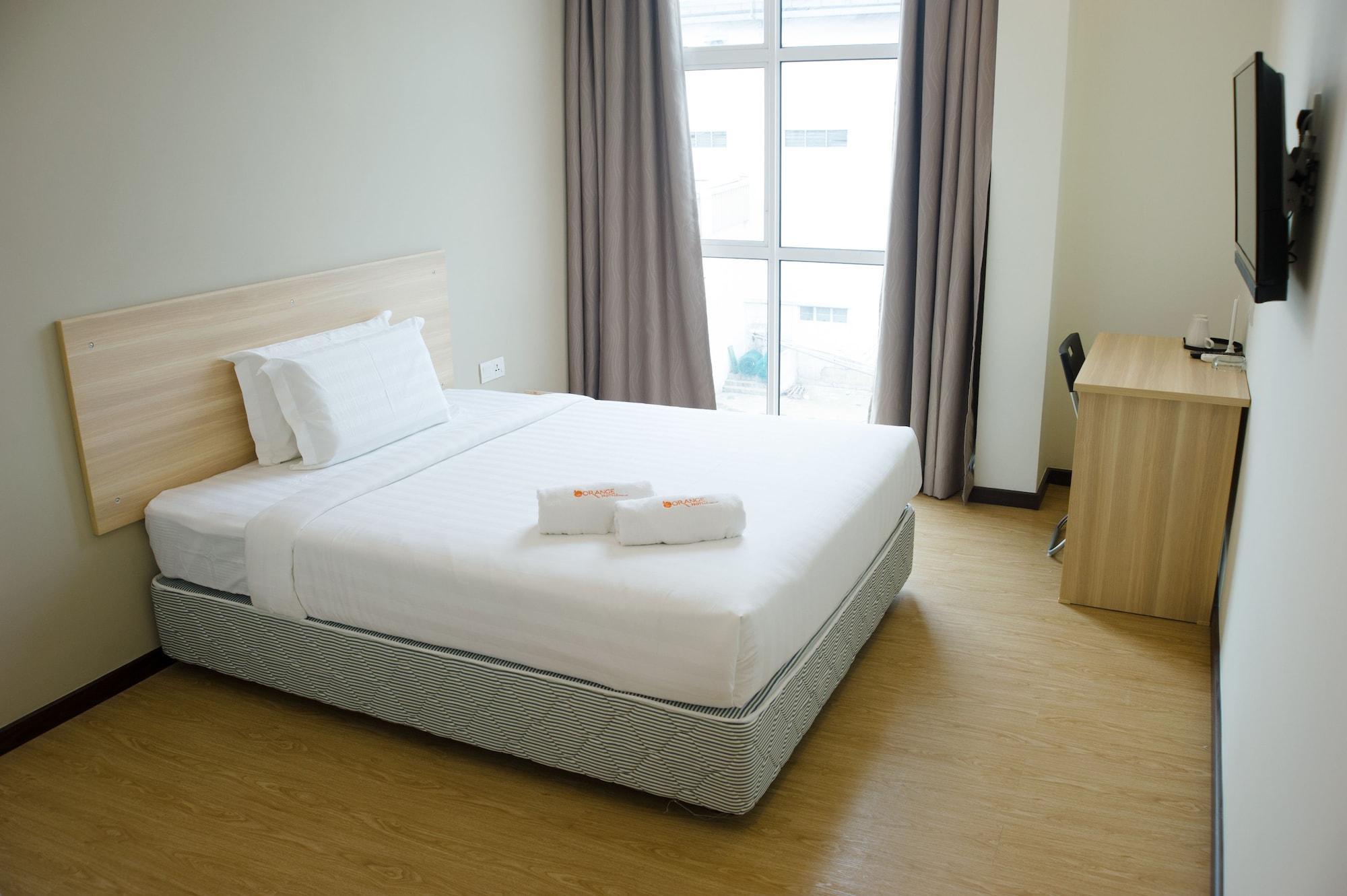 1Orange Hotel Sri Petaling Kuala Lumpur Exteriör bild